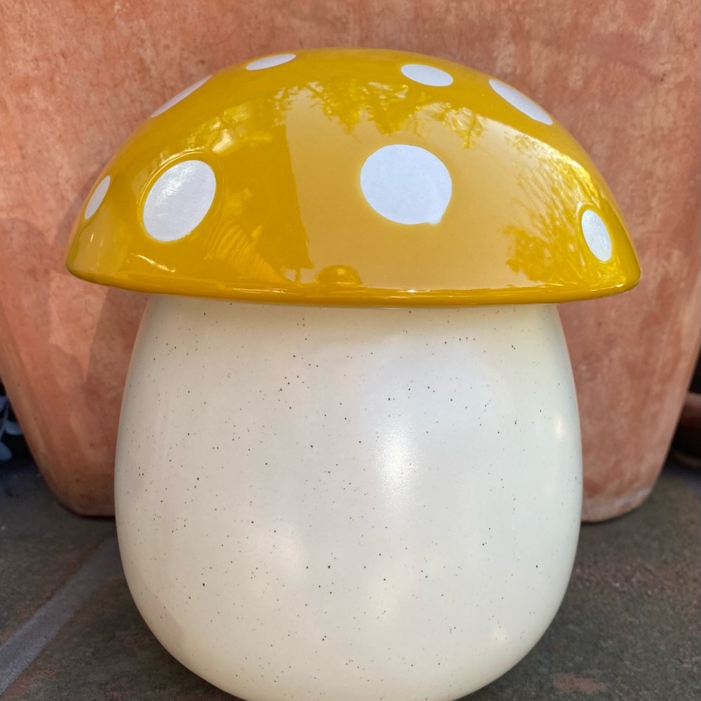 Yellow Ceramic Mushroom Cookie Jar Mushroom Decor - Picture 2 of 2
